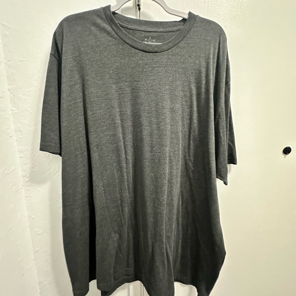 Fresh Clean Threads Crew Neck Shirt - Picture 12 of 13